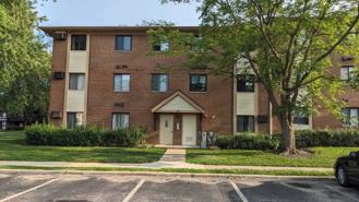 17 Parkside Ct #3 - Photo 1 of 1