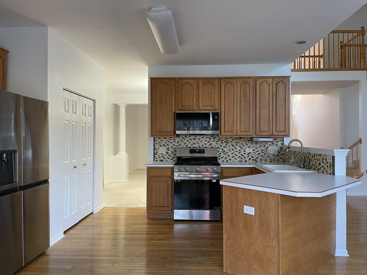 1670 Highmeadow Ln - Photo 7 of 35