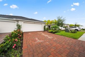 featured image of 2356 Dragonfruit Way