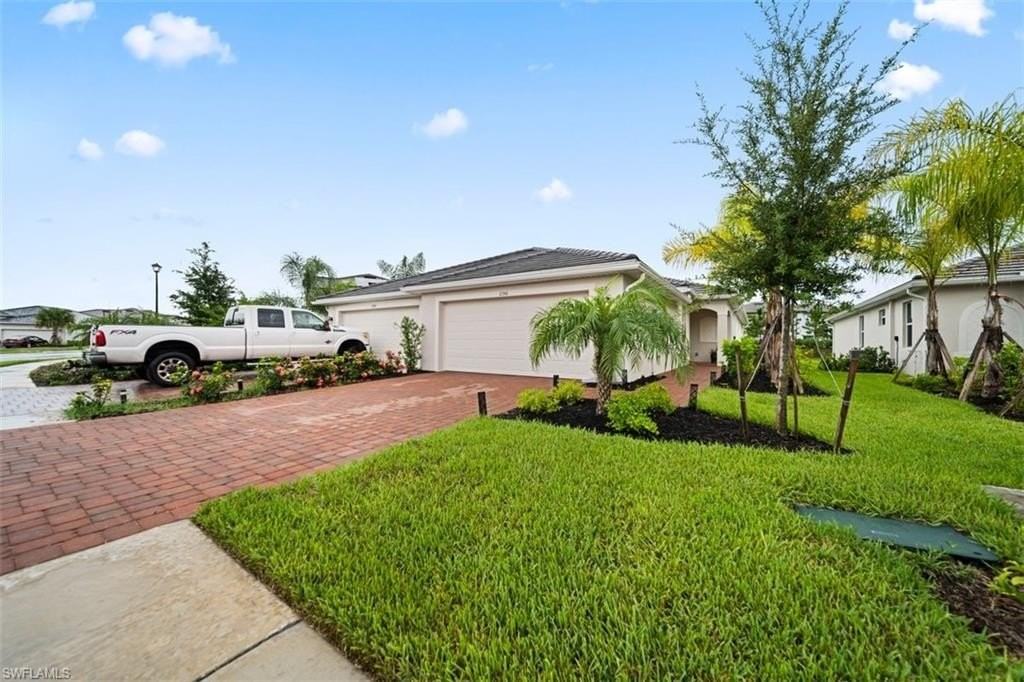 2356 Dragonfruit Way - Photo 3 of 48