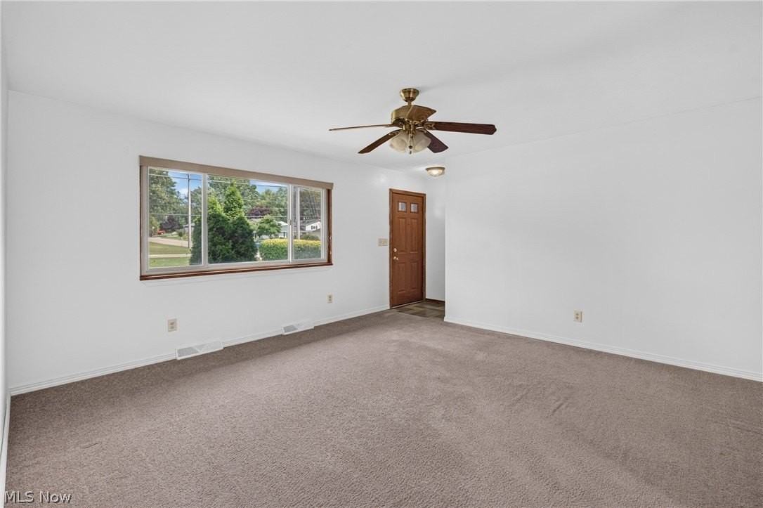 1626 S Carpenter Rd - Photo 6 of 37