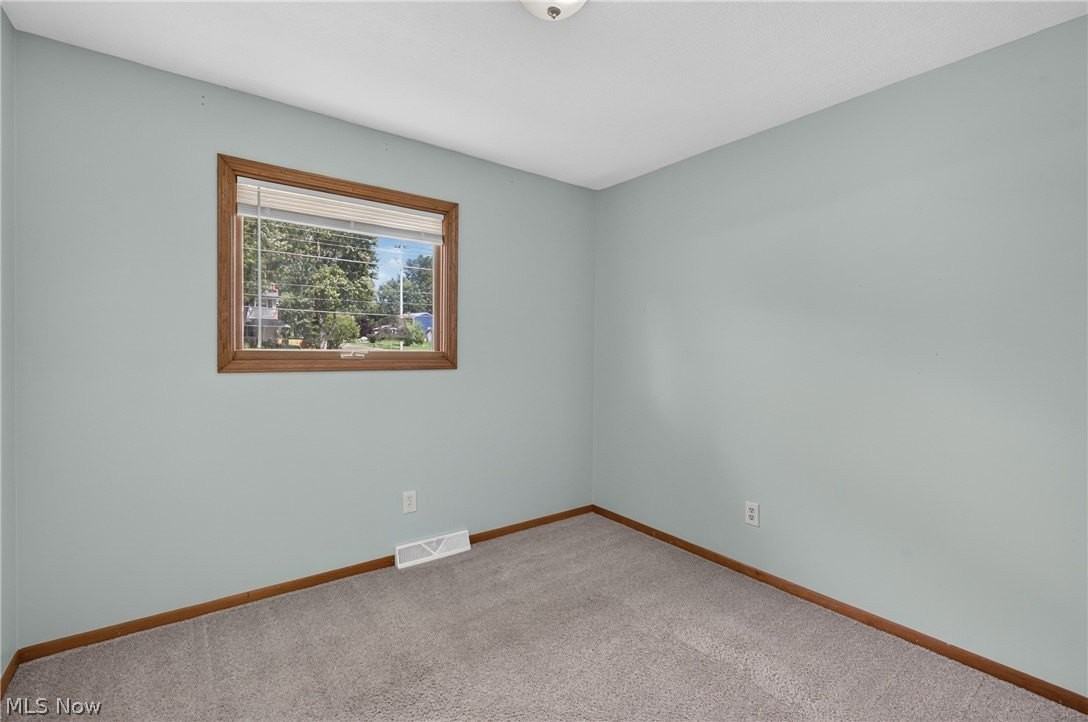 1626 S Carpenter Rd - Photo 7 of 37