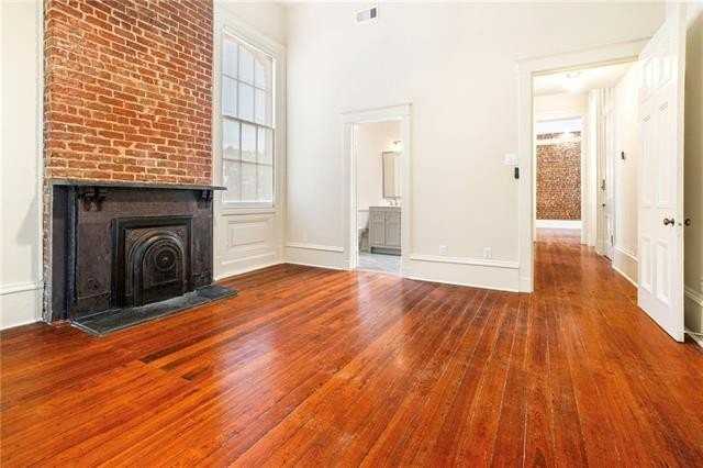 1329 Saint Andrew St #1 - Photo 7 of 14