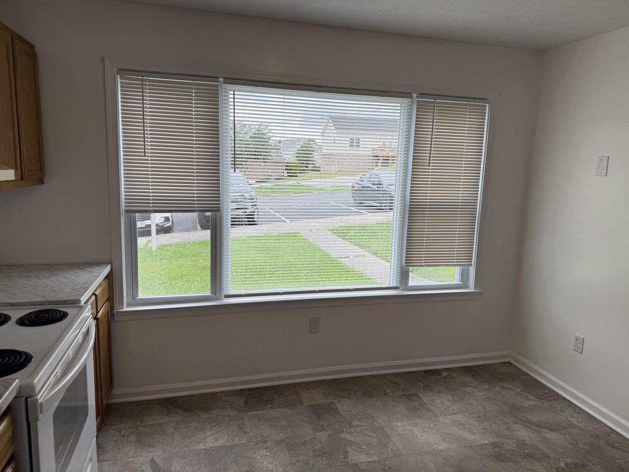 680 Block Ln - Photo 6 of 17