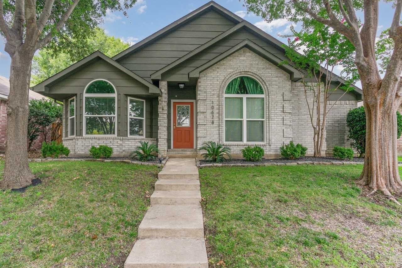 10678 Quest Dr - Photo 3 of 23