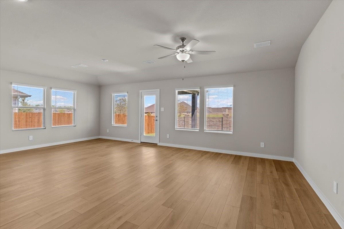 1312 Old Stead Dr - Photo 7 of 40