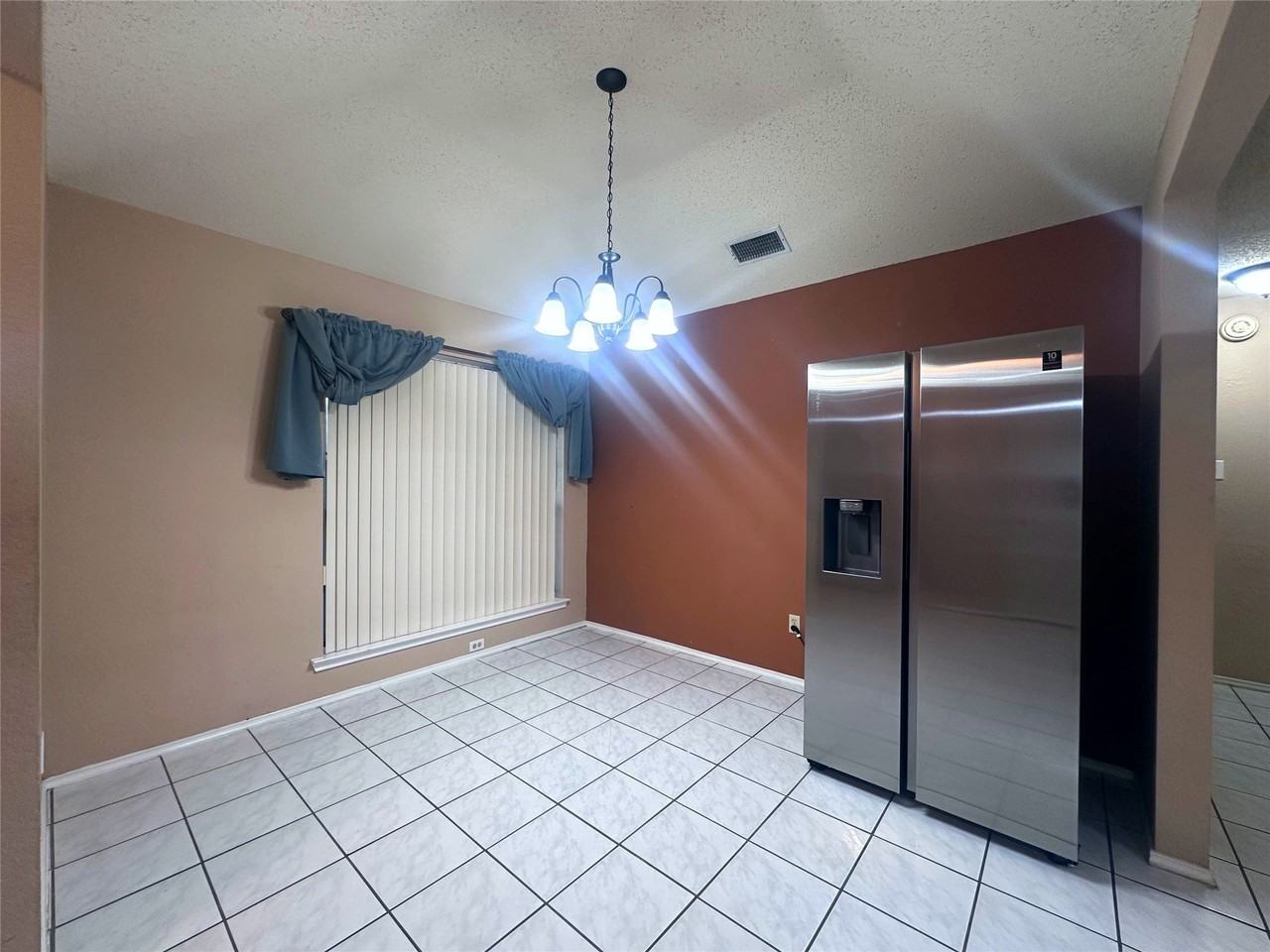 2318 Crystal Creek Ln - Photo 6 of 27
