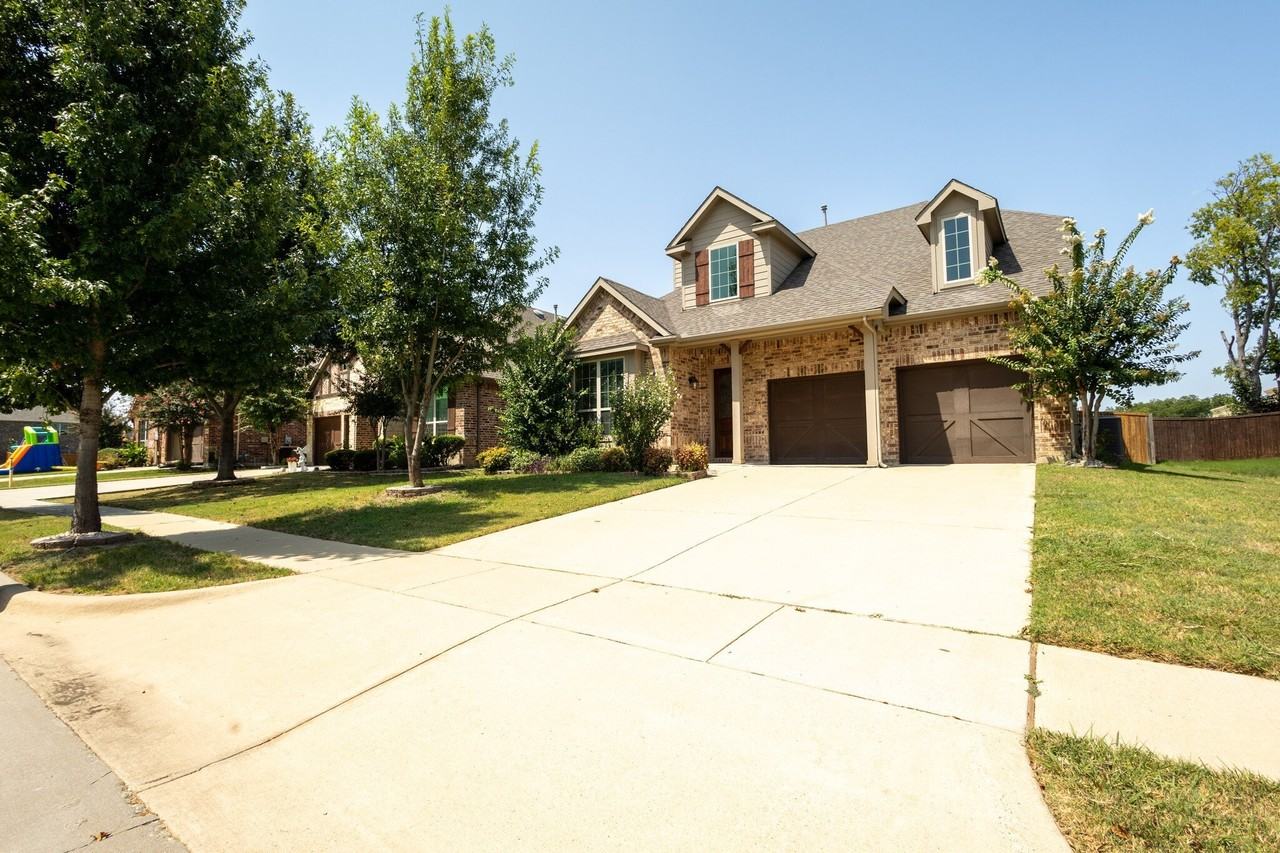 6441 Teabridge Dr - Photo 2 of 40