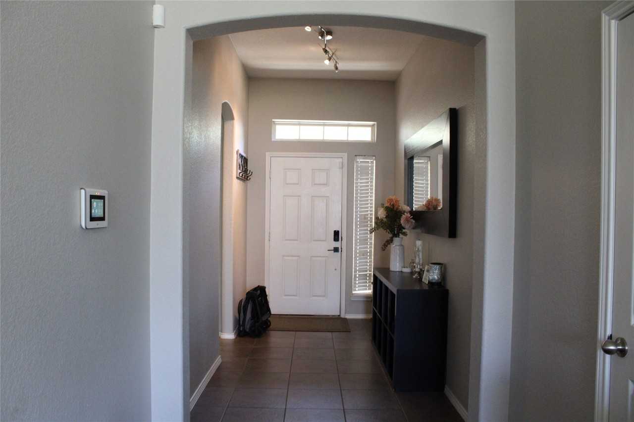 7537 Fresh Springs Rd - Photo 4 of 26