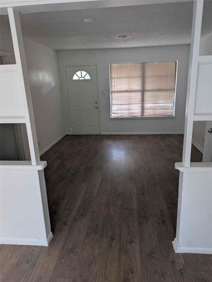 5417 Mcconnell Dr - Photo 6 of 13