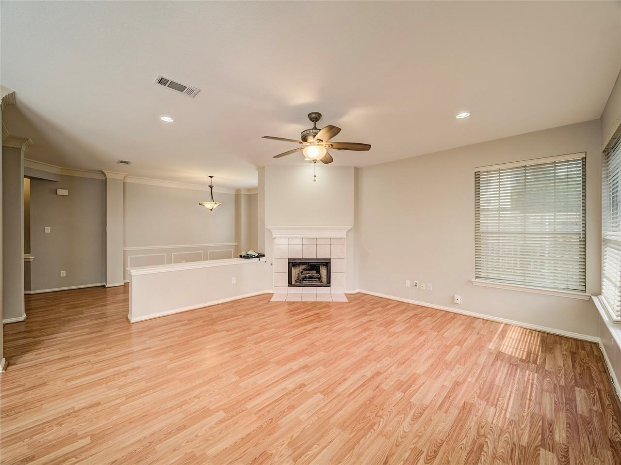 4618 Devonshire Dr - Photo 7 of 35