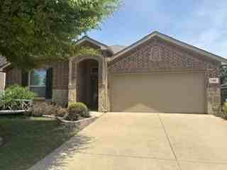 1316 Shelley Dr - Photo 2 of 22