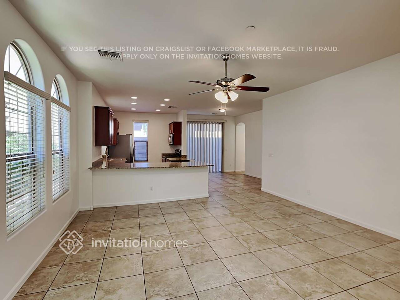 1407 S Moccasin Trl - Photo 4 of 27