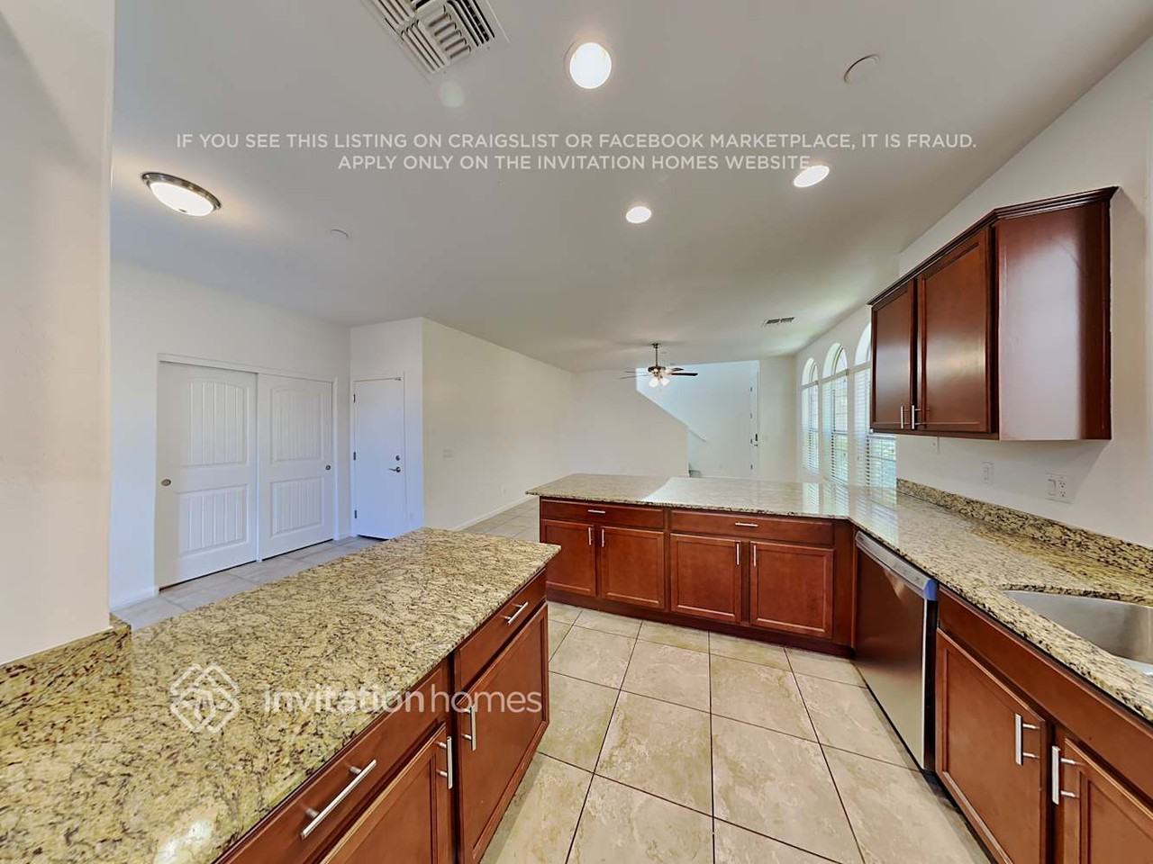 1407 S Moccasin Trl - Photo 6 of 27