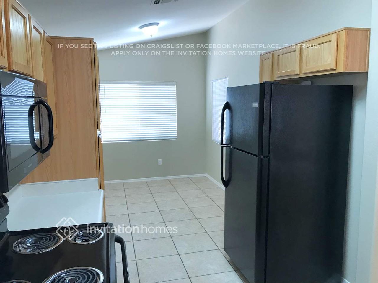 11446 E Cicero St - Photo 3 of 12