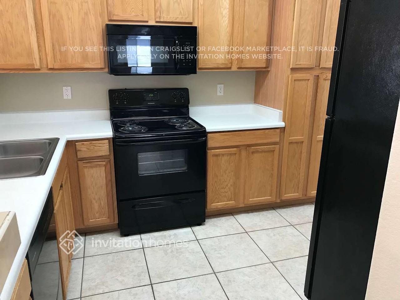 11446 E Cicero St - Photo 4 of 12