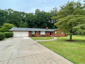 208 N Milford Dr - Photo 1 of 1
