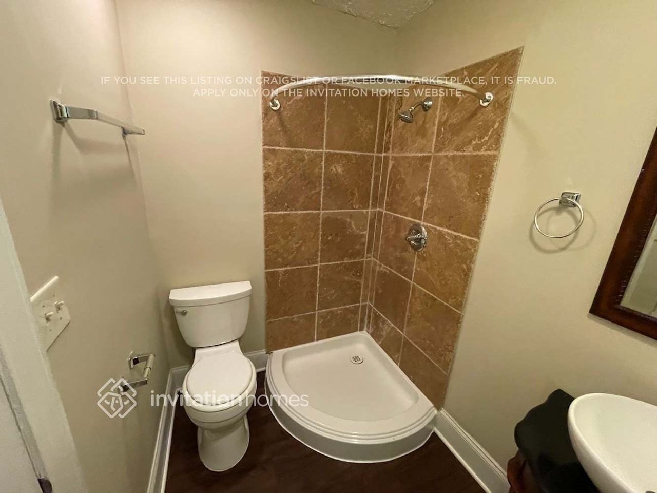 208 N Milford Dr - Photo 7 of 9