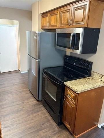 8461 Forrest Dr - Photo 3 of 12