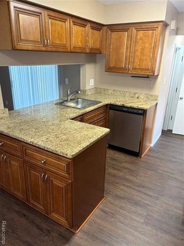 8461 Forrest Dr - Photo 4 of 12