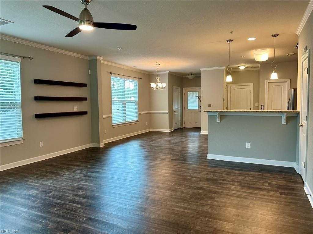 700 Albertine Ct - Photo 5 of 30