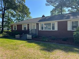 5028 Bay Cir - Photo 1 of 1