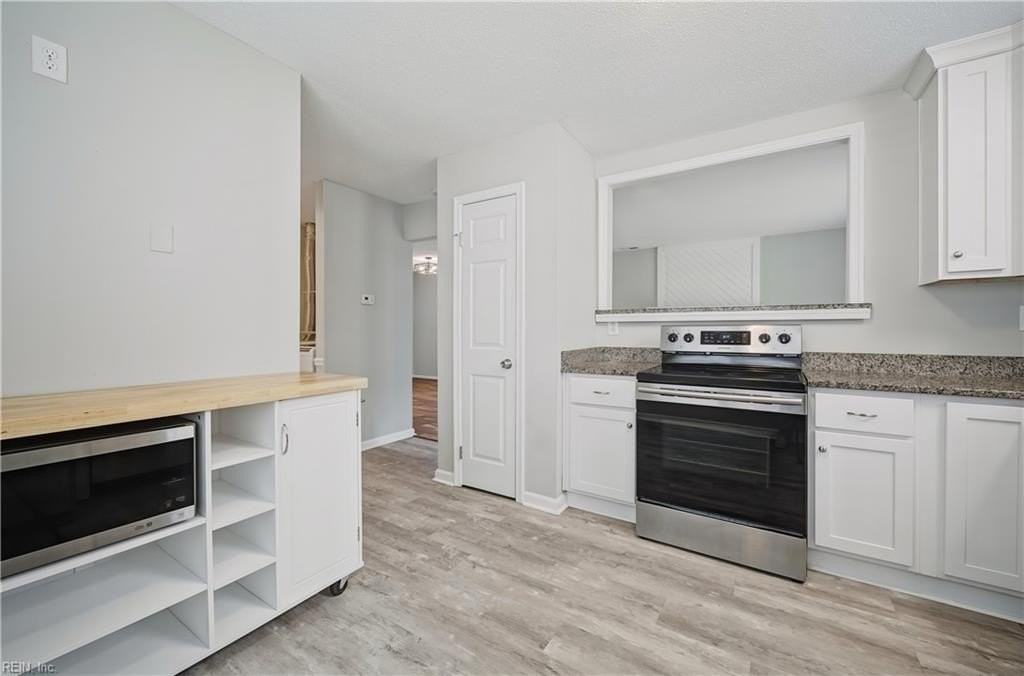 5408 Lord Dunmore Ct - Photo 4 of 44