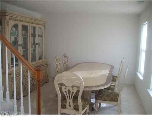 4407 Pelican Pt - Photo 4 of 10