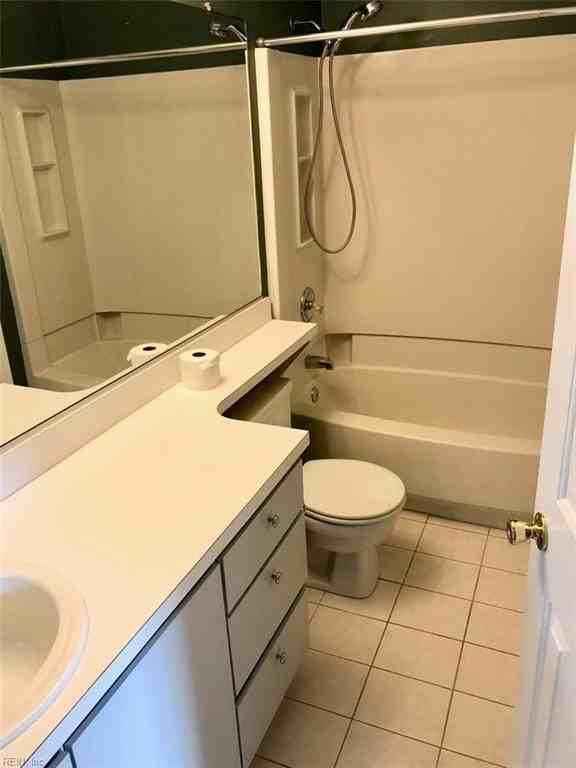 1505 Heritage Ave - Photo 3 of 27