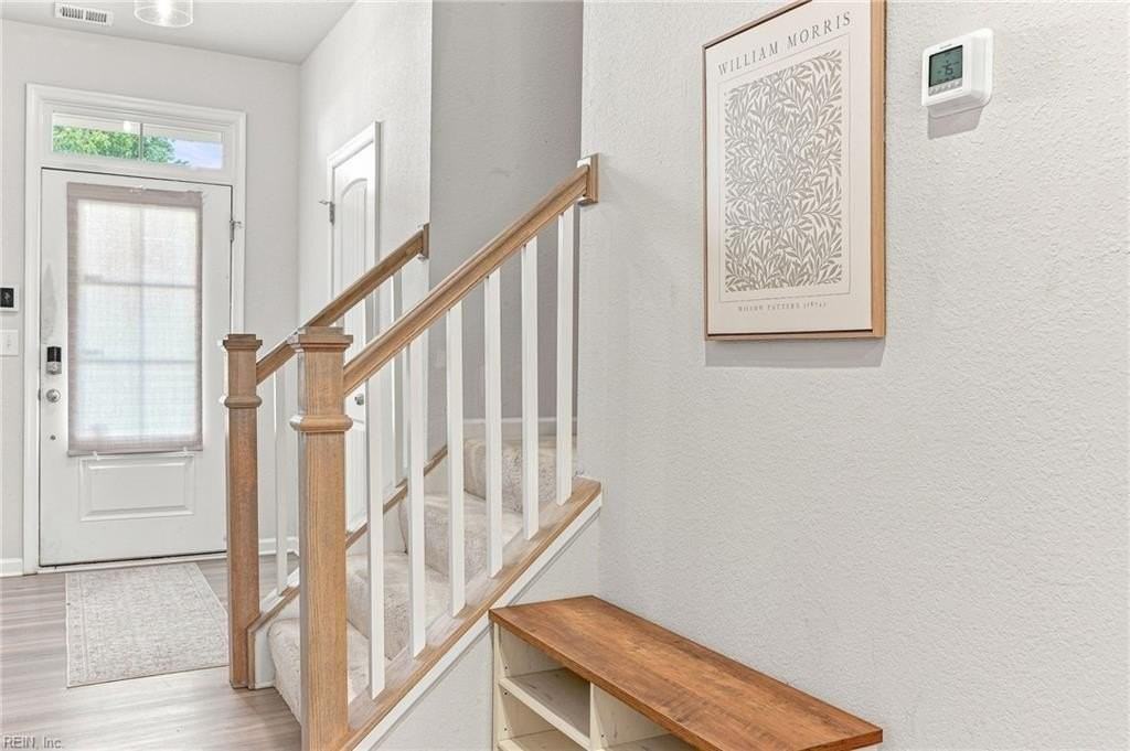 640 Revival Ln - Photo 2 of 35