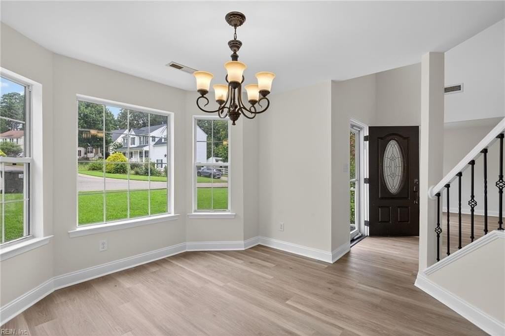 3881 Shenandoah Dr - Photo 2 of 23