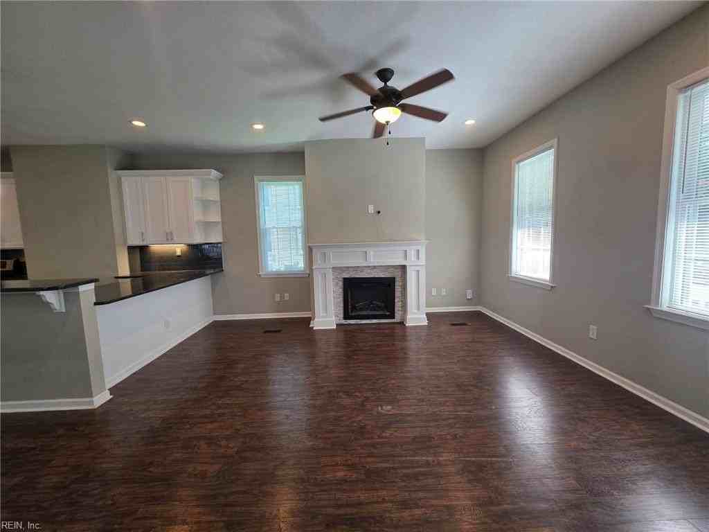 212 Elm Ave - Photo 6 of 36