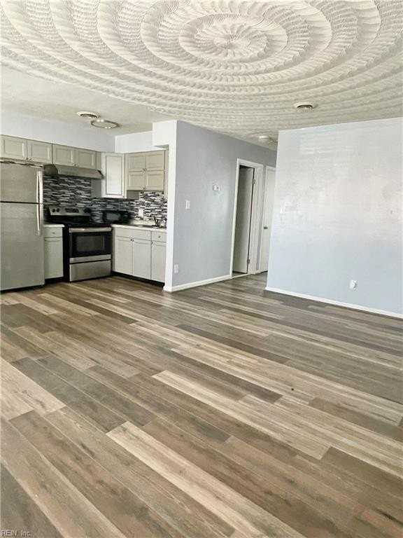 2100 Arctic Ave #14 - Photo 6 of 9