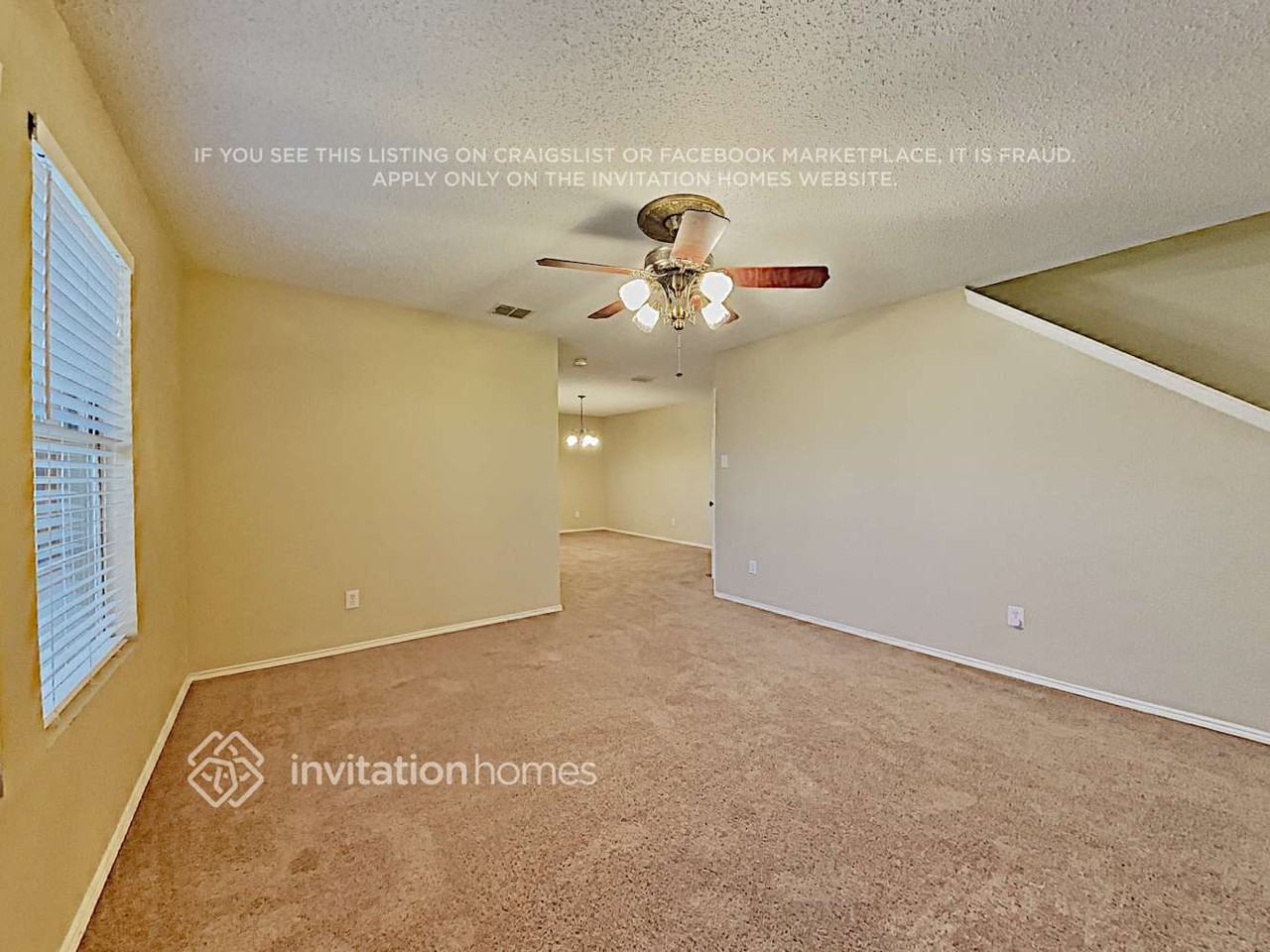 1537 Englewood Dr - Photo 7 of 24