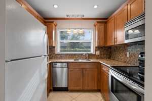 featured image of 1106 Ne 16th Ct #2