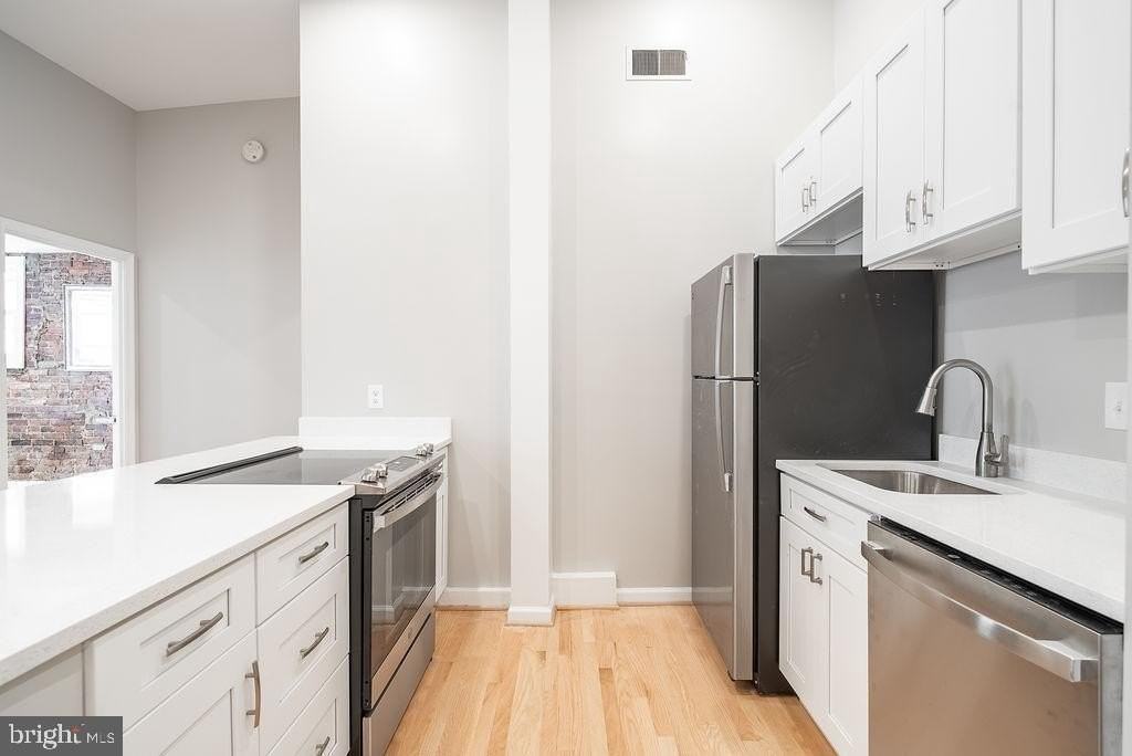 3213 M St Nw #3 - Photo 6 of 20