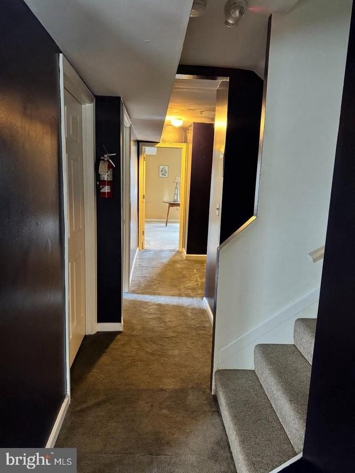 5212 Astor Pl Se - Photo 3 of 50