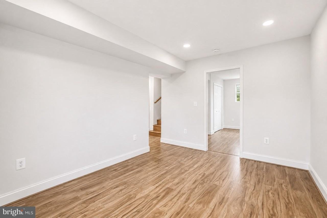 2851 Robinson Pl Se - Photo 5 of 33