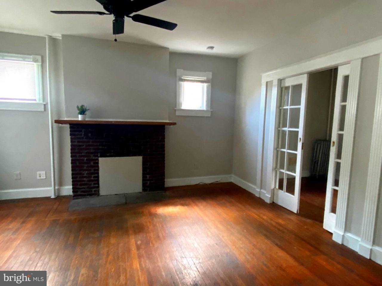 421 E Lake Ave - Photo 2 of 23