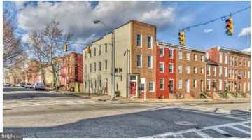 featured image of 1046 W Lombard St