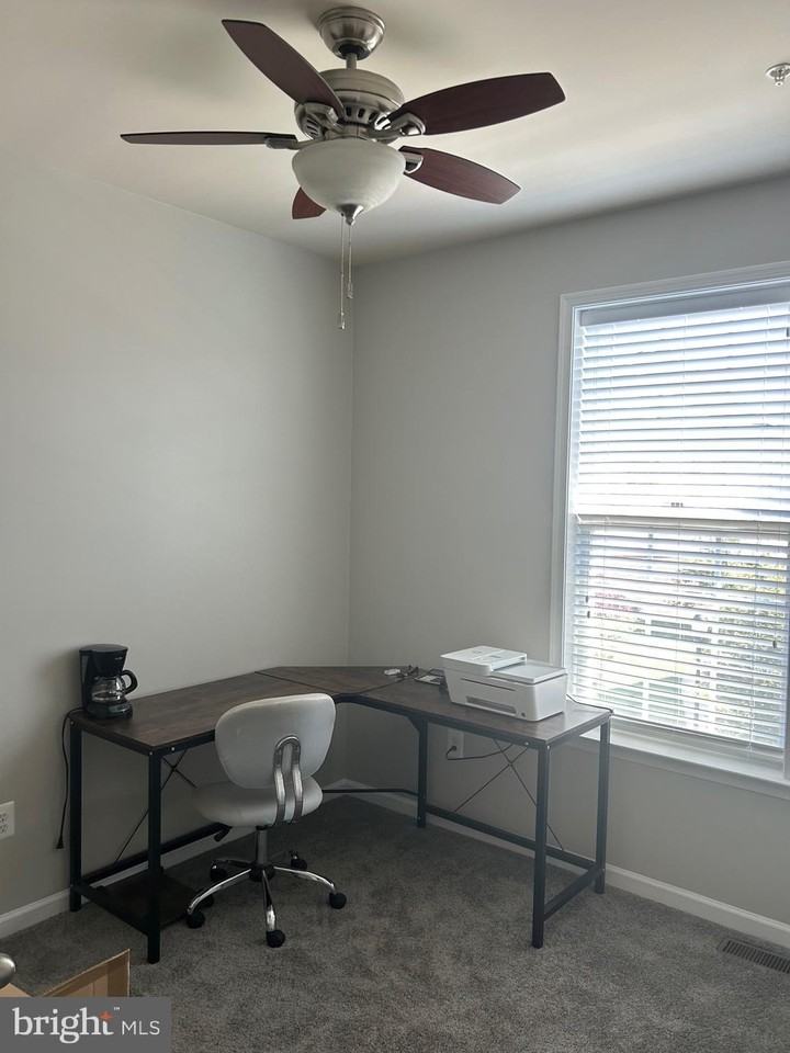 2721 Egret Way - Photo 4 of 11
