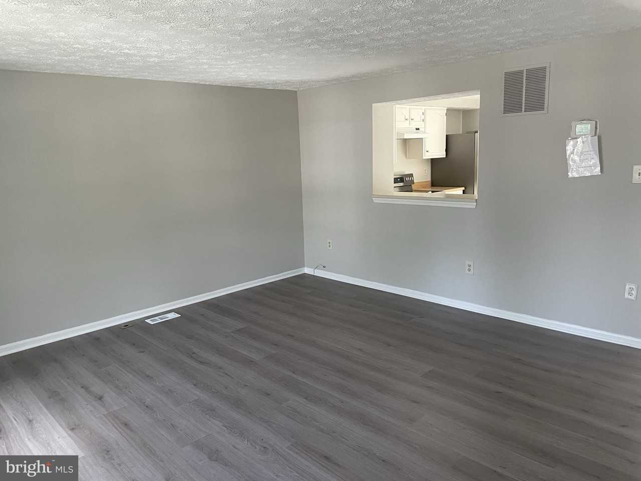 9412 Chippenham Dr - Photo 2 of 17