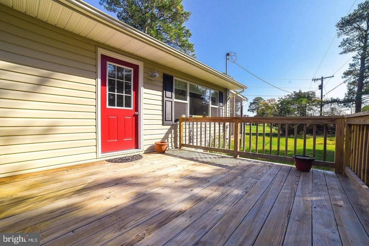 16100 Thomas Rd - Photo 3 of 20
