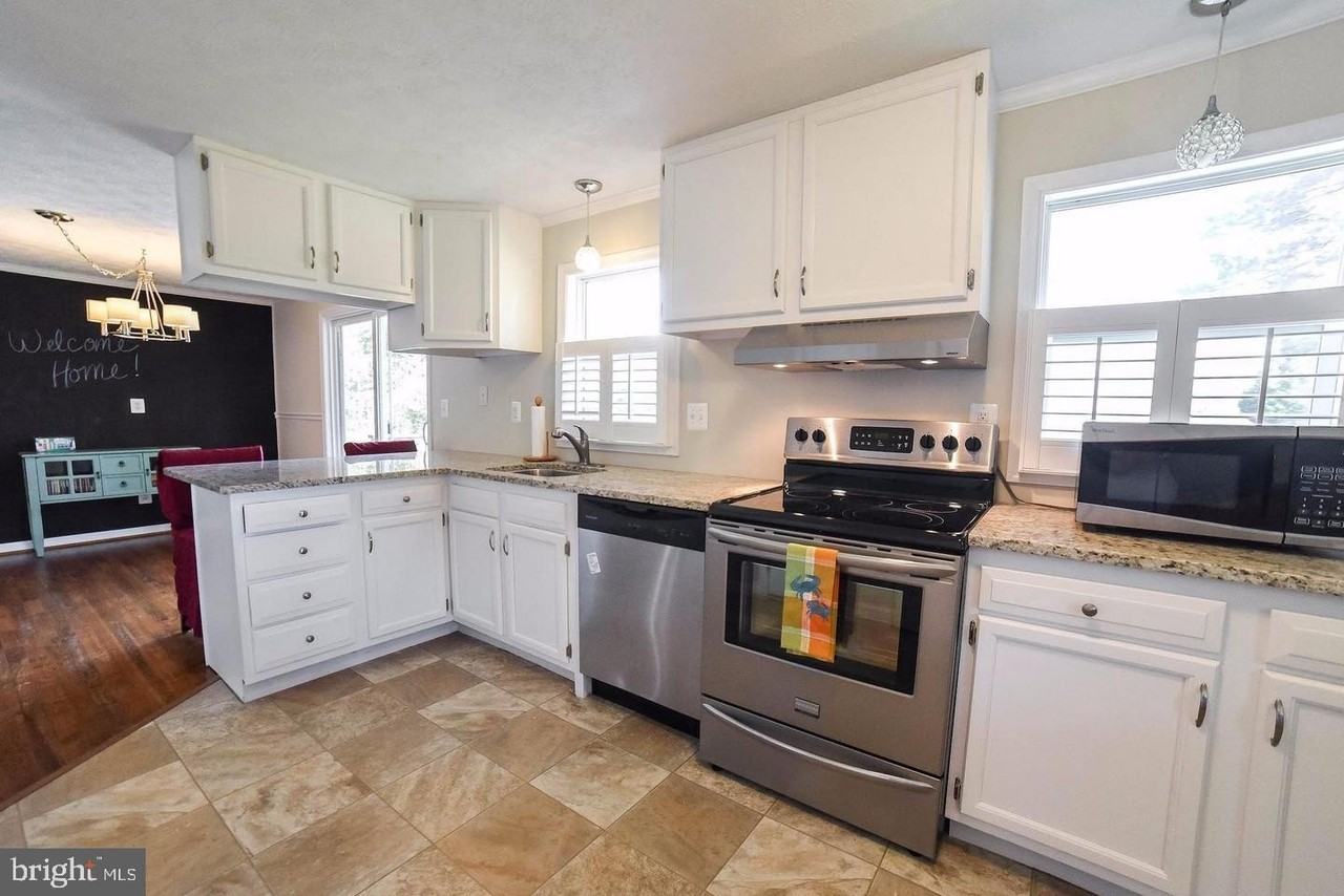 16100 Thomas Rd - Photo 4 of 20