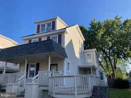 featured image of 109 E Main St #2