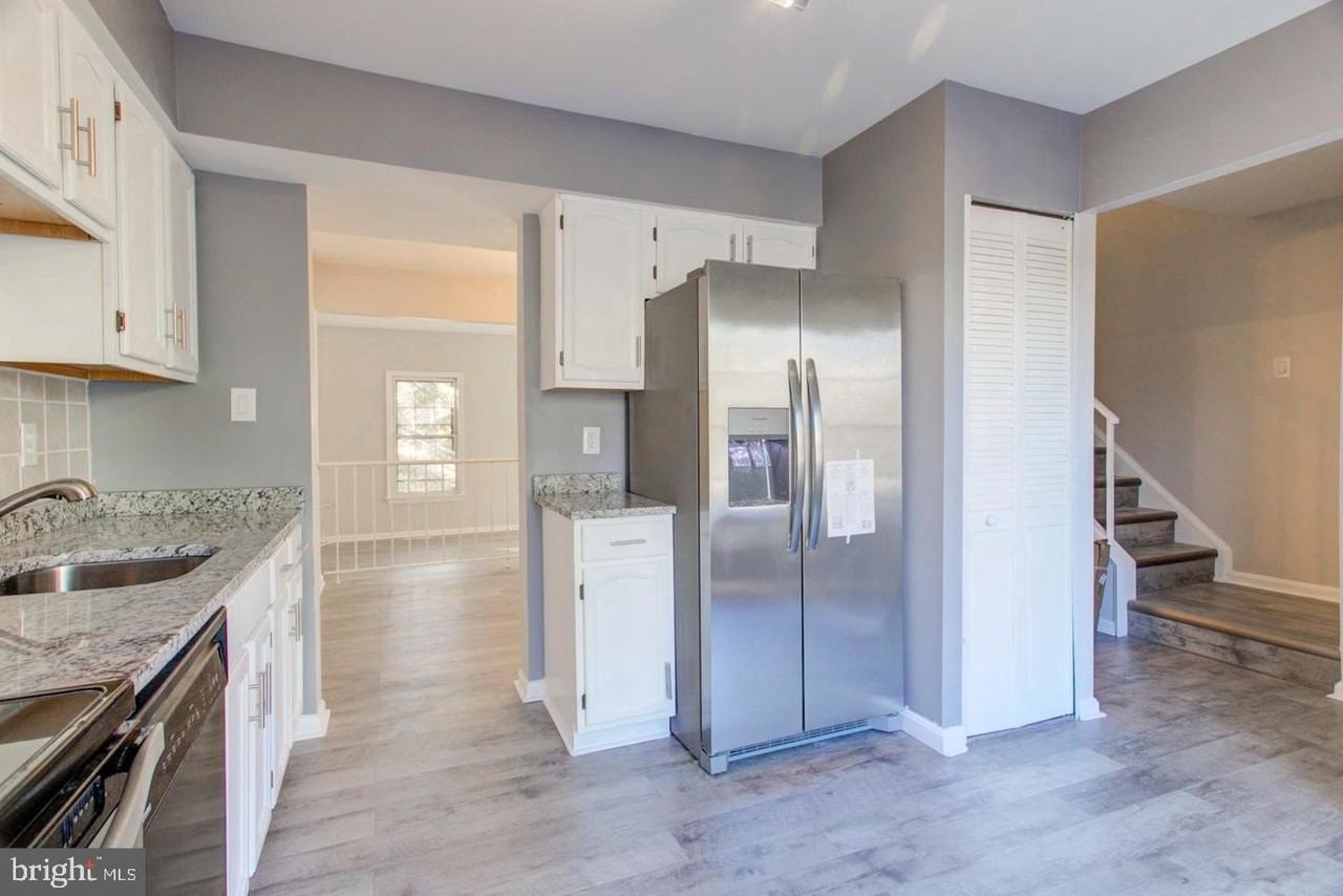 5416 New London Park Dr - Photo 3 of 18