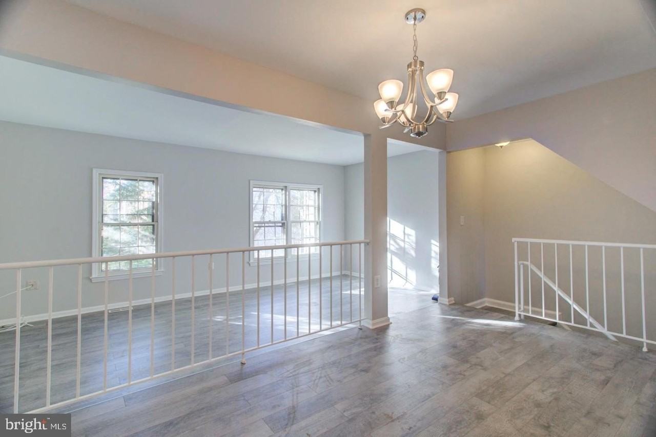 5416 New London Park Dr - Photo 4 of 18
