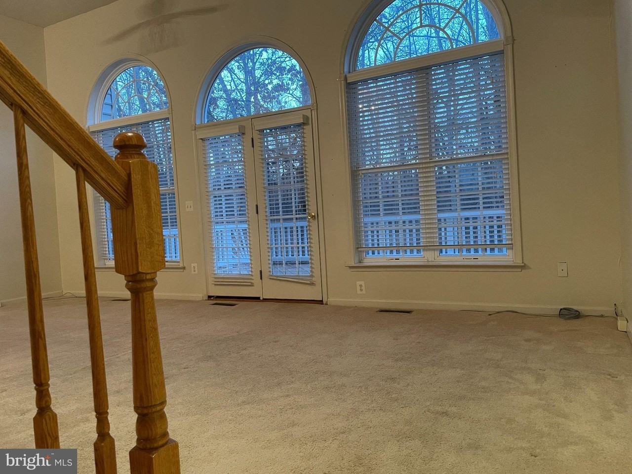 18405 SIERRA Square - Photo 6 of 38