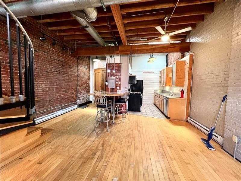 49 S 14th St #2 - Photo 6 of 21
