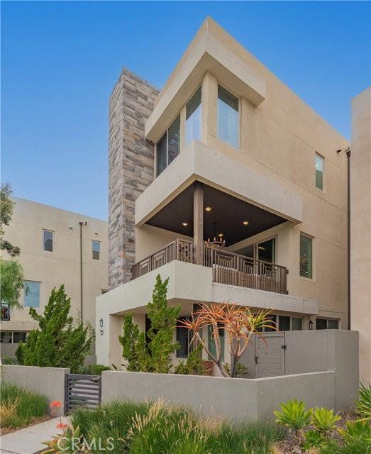 111 Bosque - Photo 2 of 8